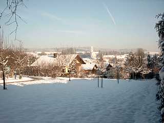 Bad Birnbach Winter Blick auf Kirche